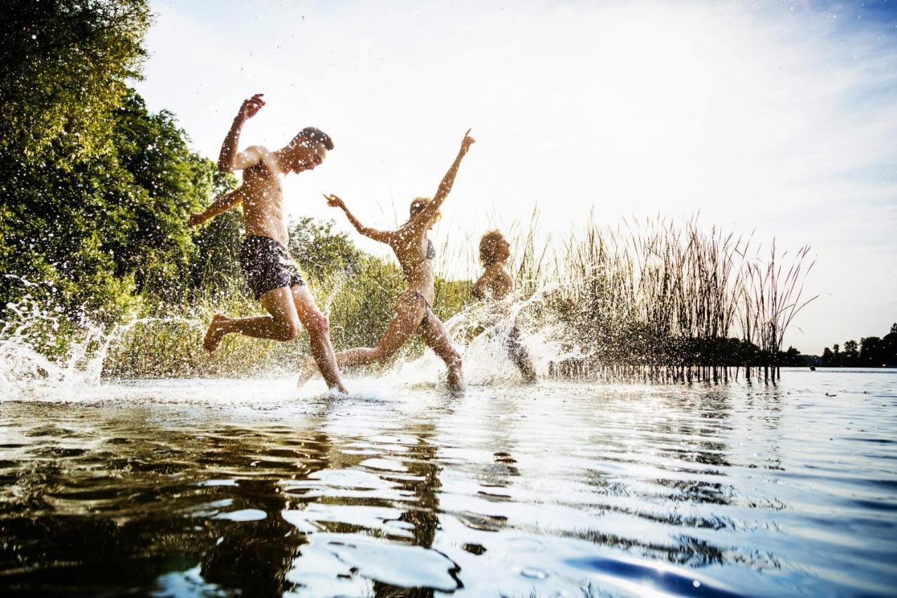 Вилла Schiphuis Giethoorn/Wanneperveen Экстерьер фото